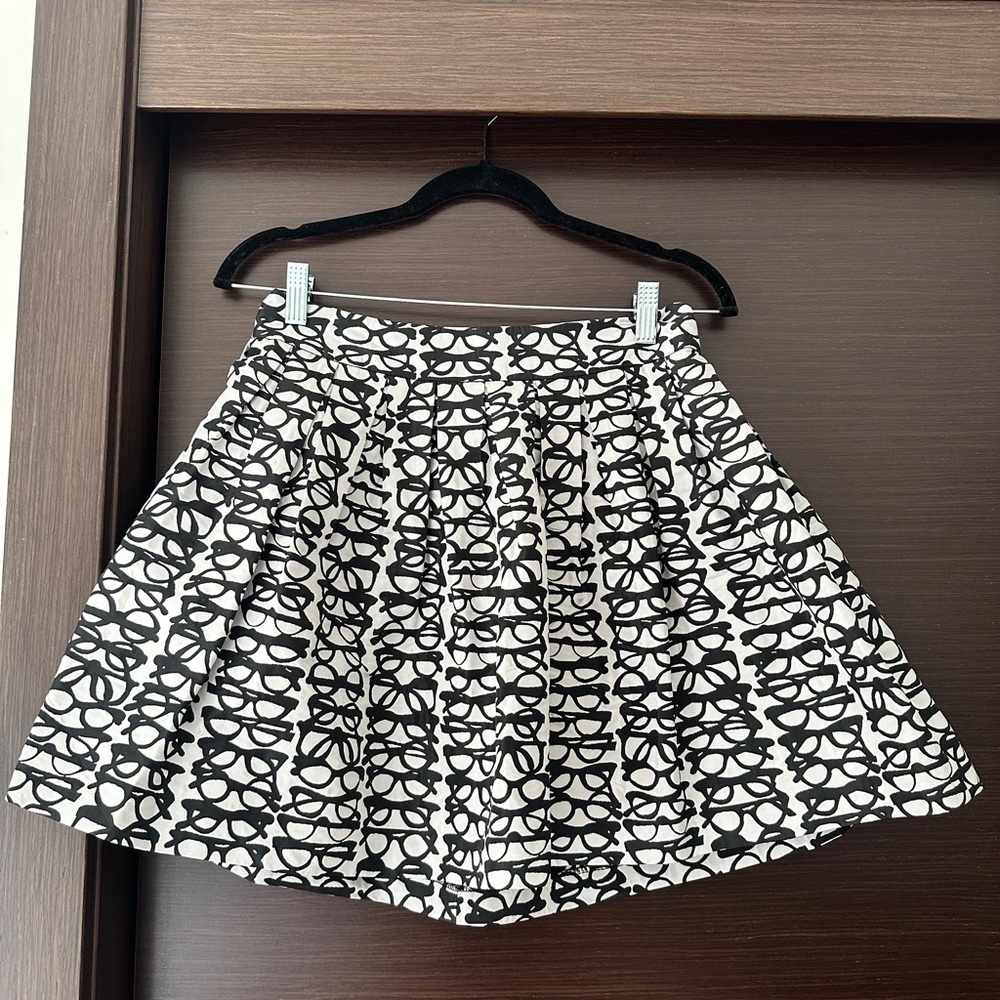 Alice + Olivia Black and White Patterned Skirt
